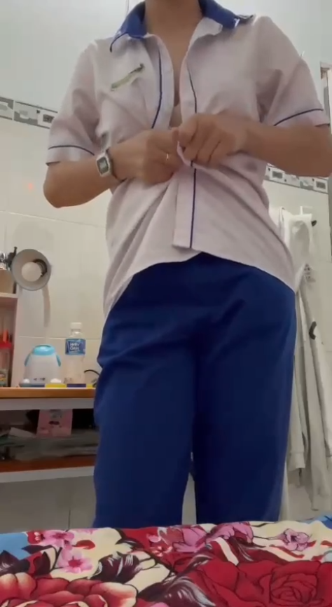 Sex Viet:Em nũ sinh móc bím