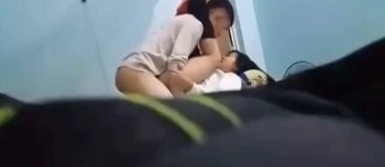 [Sex Viet] Đang địt bạn trai thì bố mẹ về bất ngờ