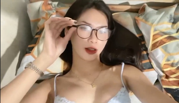 Xinh tươi vú bự nhìn thôi đã thấy nứng cực mạnh - sex vn