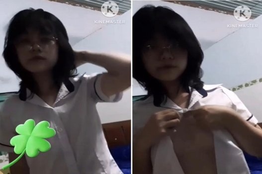 VIET69 Nữ sinh khoe vú non dâm đãng