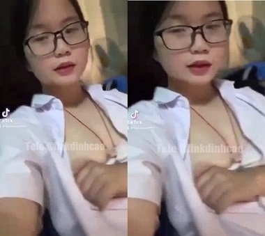 Học sinh lồn non mê được đụ